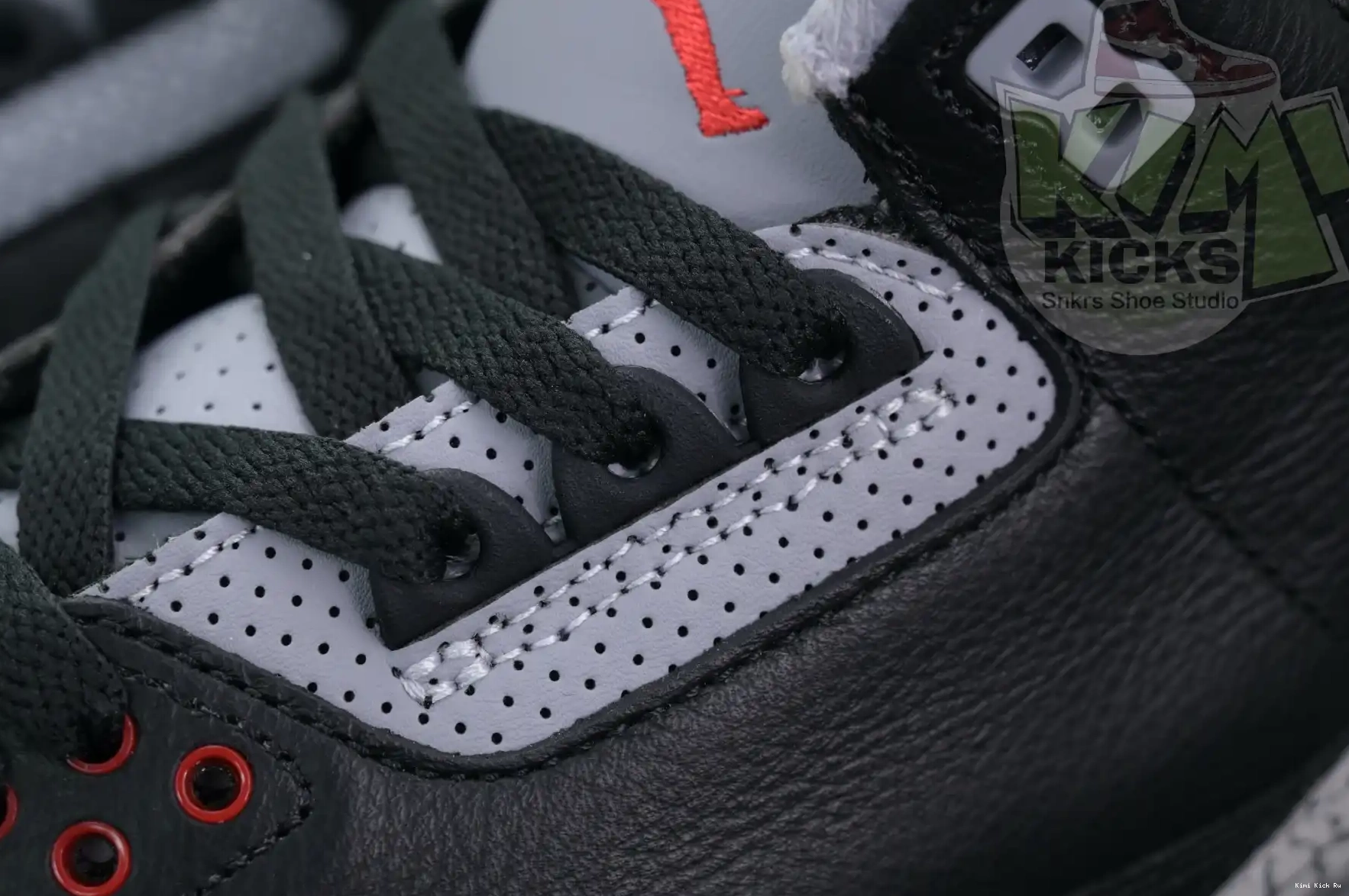 Kimikick 3“Black Jordan Air Cement Reimagined” 0825